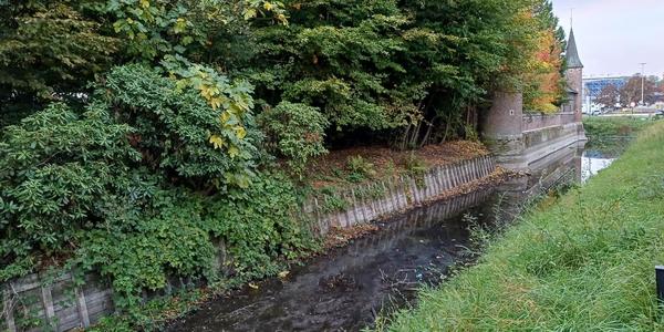 Gracht Hof van Roosendael